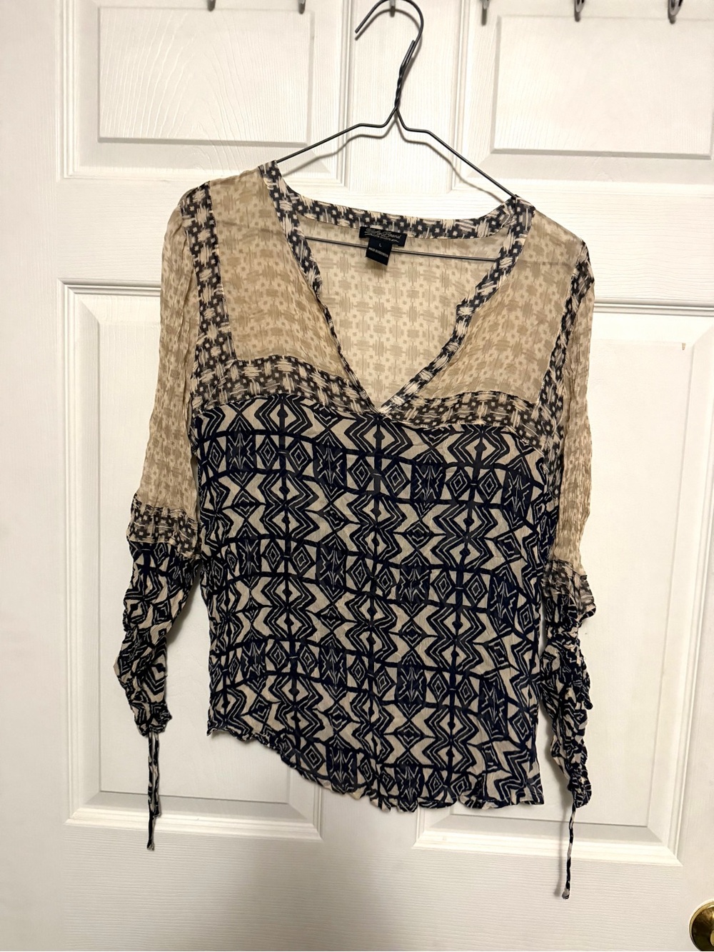 Lucky Brand Navy and Beige Patterned V-Neck Blouse